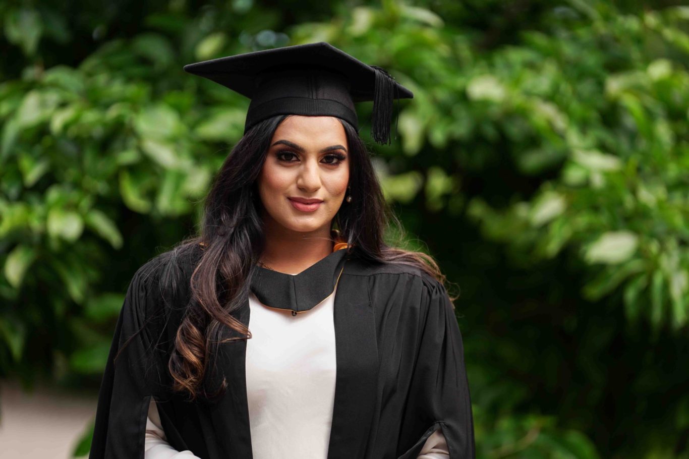 Affordable graduation photos Leeds